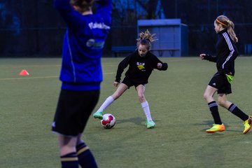 Bild 17 - C-Juniorinnen KT Training